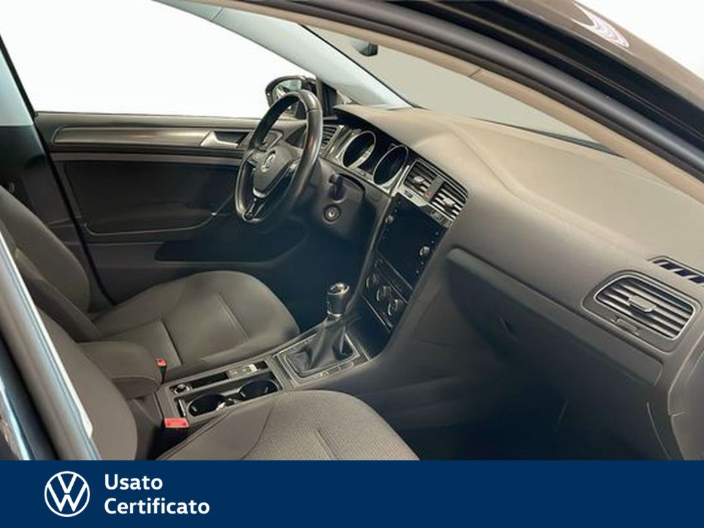 immagine usato VOLKSWAGEN Golf 5p 1.6 tdi sport 115cv