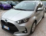 TOYOTA Yaris 1.5 Hybrid 5 porte Active