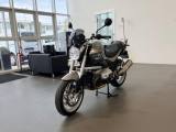 BMW R 1200 R .