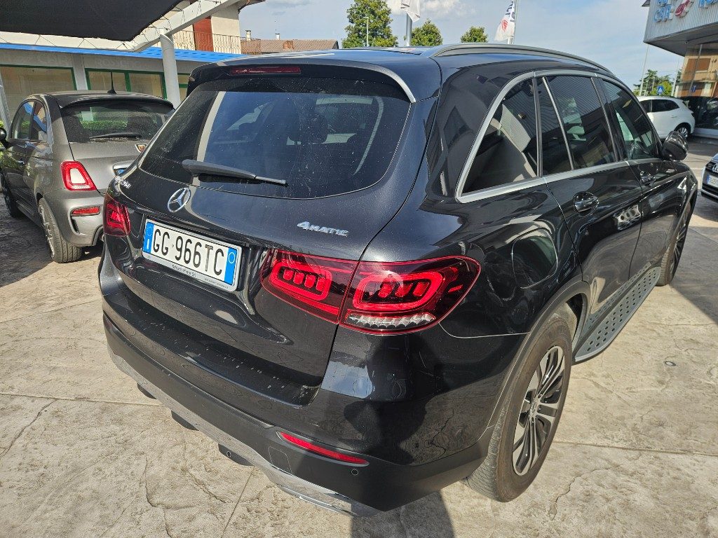 MERCEDES-BENZ GLC 220 d 4Matic Executive - 5