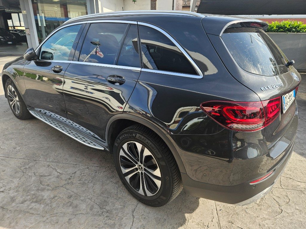 MERCEDES-BENZ GLC 220 d 4Matic Executive - 7