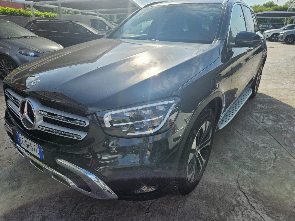 MERCEDES-BENZ GLC 220 d 4Matic Executive - 22