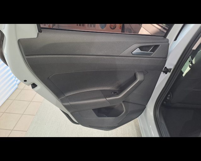 VOLKSWAGEN POLO 5P 1.0 EVO COMFORTLINE 80CV - foto 25