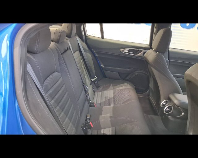 ALFA ROMEO GIULIA 2.0 T SPRINT Q4 280CV AUTO - foto 24