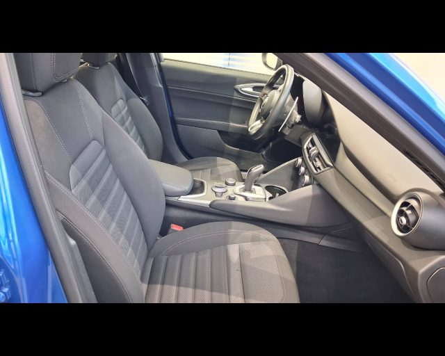 ALFA ROMEO GIULIA 2.0 T SPRINT Q4 280CV AUTO - foto 27