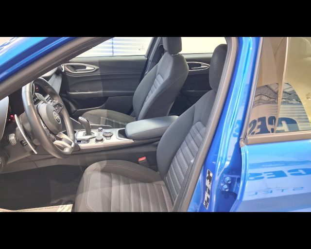 ALFA ROMEO GIULIA 2.0 T SPRINT Q4 280CV AUTO - foto 32