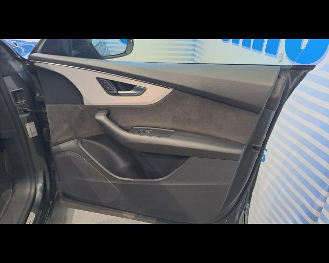 AUDI Q8 50 3.0 TDI MHEV SPORT QUATTRO TI - foto 32
