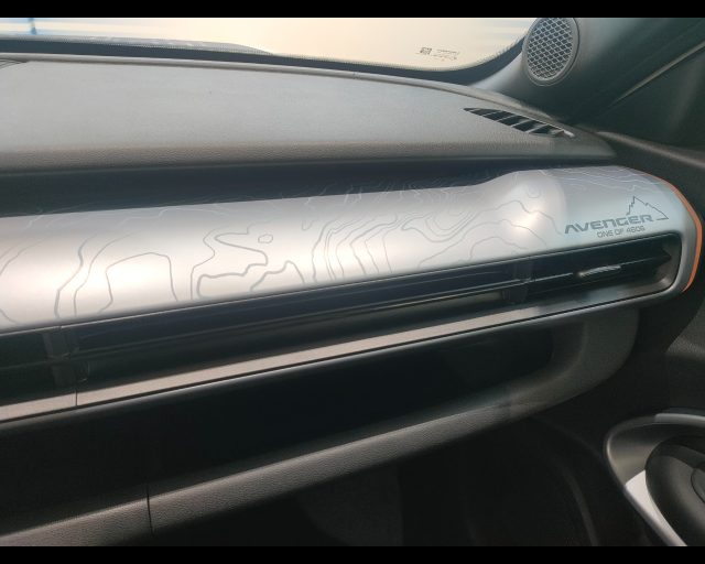 JEEP AVENGER 4XE 1.2 TURBO E-HYBRID THE NORTH - foto 23
