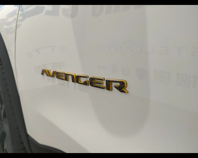 JEEP AVENGER 4XE 1.2 TURBO E-HYBRID THE NORTH - foto 34