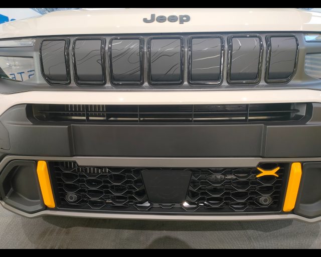 JEEP AVENGER 4XE 1.2 TURBO E-HYBRID THE NORTH - foto 36