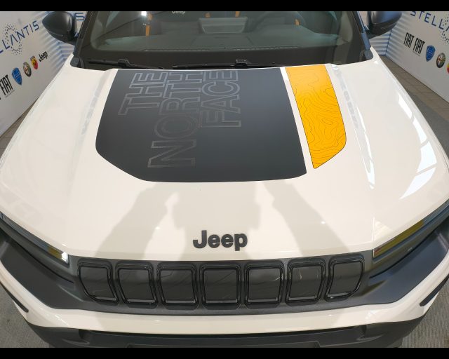 JEEP AVENGER 4XE 1.2 TURBO E-HYBRID THE NORTH - foto 38