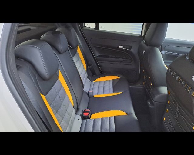 JEEP AVENGER 4XE 1.2 TURBO E-HYBRID THE NORTH - foto 33