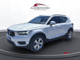 VOLVO XC40 T2 Momentum Core