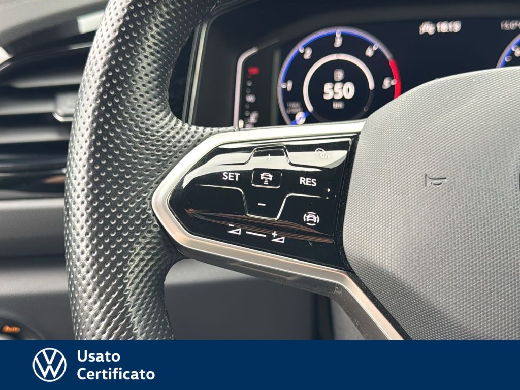 immagine usato VOLKSWAGEN T-Roc 2.0 tdi r-line 150cv dsg