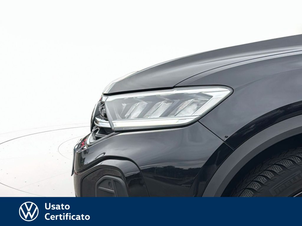 immagine usato VOLKSWAGEN T-Roc 2.0 tdi r-line 150cv dsg