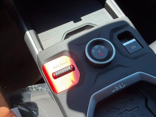 JEEP COMPASS E-HYBRID 1.2 TURBO MHEV 106KW FI - foto 13