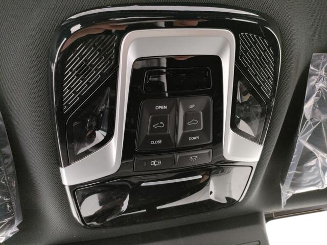 EMC 212 2.0 TGDI 8AT 4WD ADVENTURER - foto 21