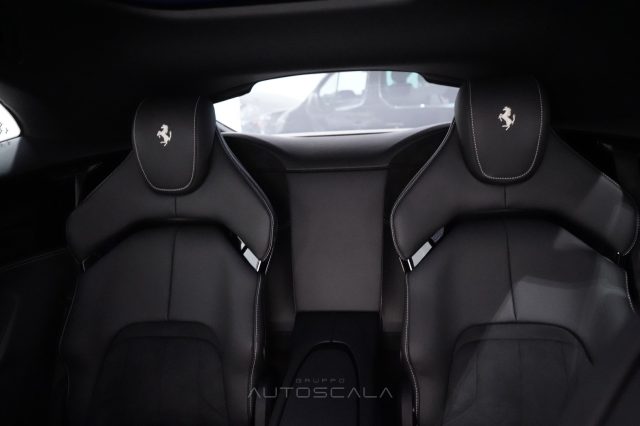 FERRARI PUROSANGUE 6.5 V12 725CV - IVA ESPOSTA - foto 26