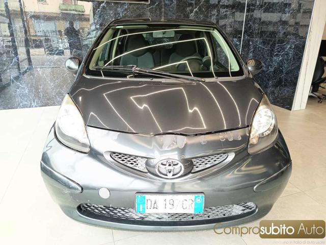 TOYOTA Aygo