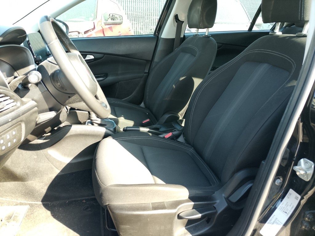 Immagine di FIAT Tipo 1.6 Mjt S&S DCT SW del 02/2020 km 109288