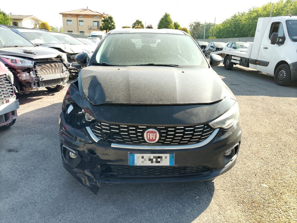Immagine di FIAT Tipo 1.6 Mjt S&S DCT SW del 02/2020 km 109288