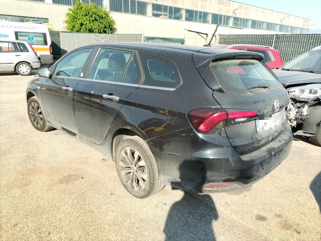 Immagine di FIAT Tipo 1.6 Mjt S&S DCT SW del 02/2020 km 109288