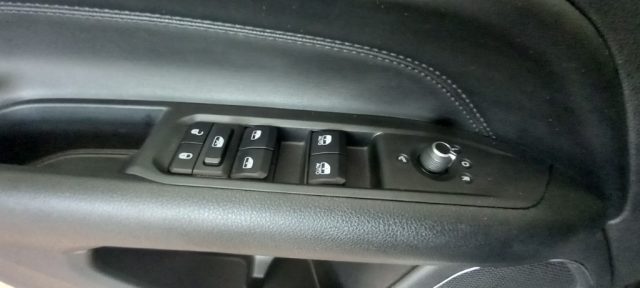 JEEP COMPASS 1.6 MULTIJET II 2WD LIMITED - foto 17