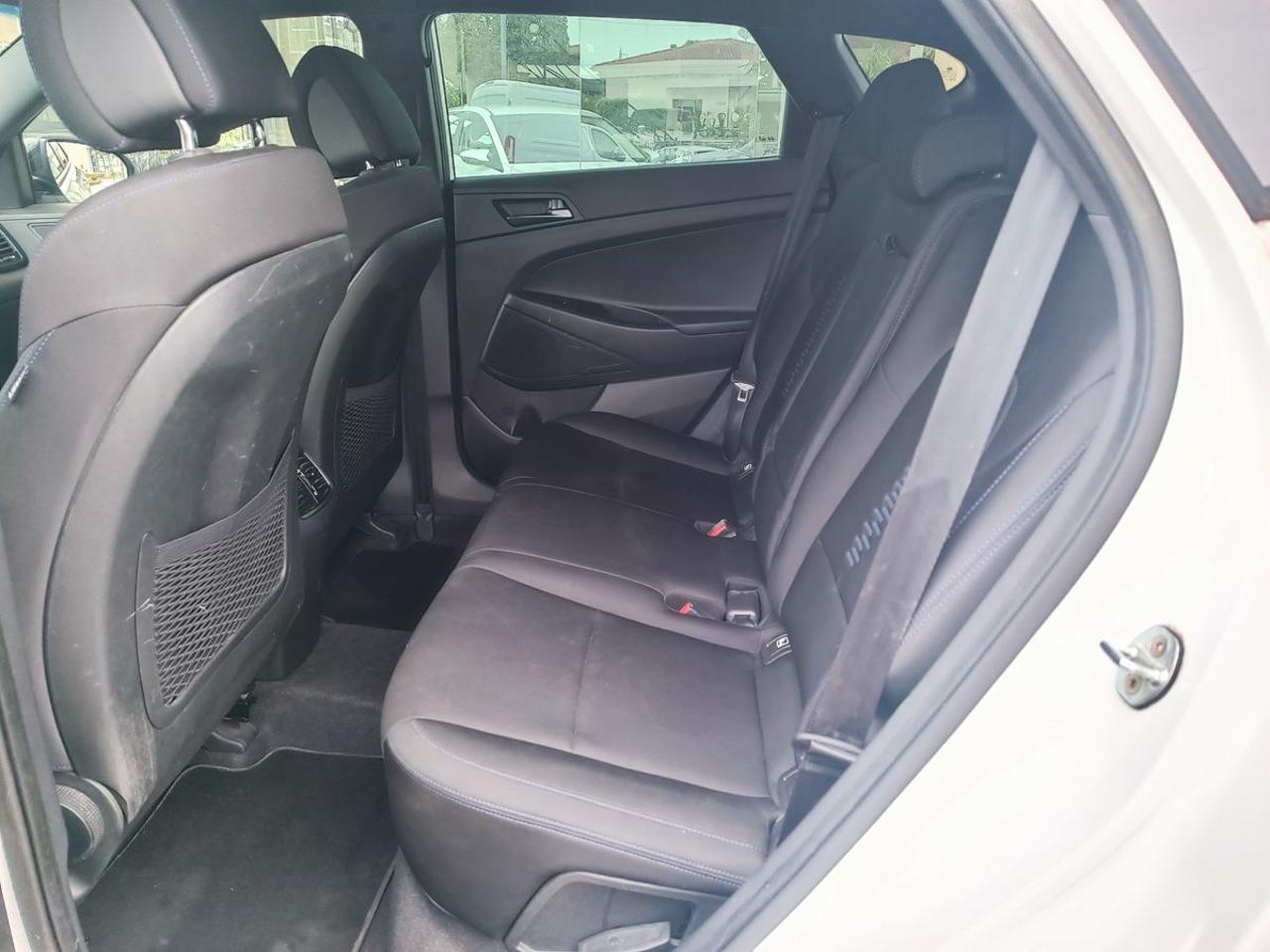 HYUNDAI Tucson 1.7 CRDi go! - 8