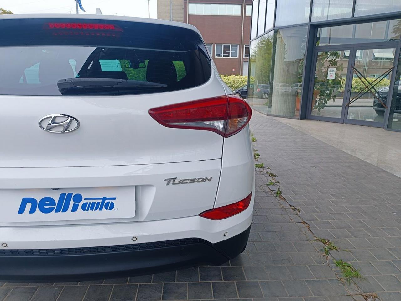 HYUNDAI Tucson 1.7 CRDi go! - 24