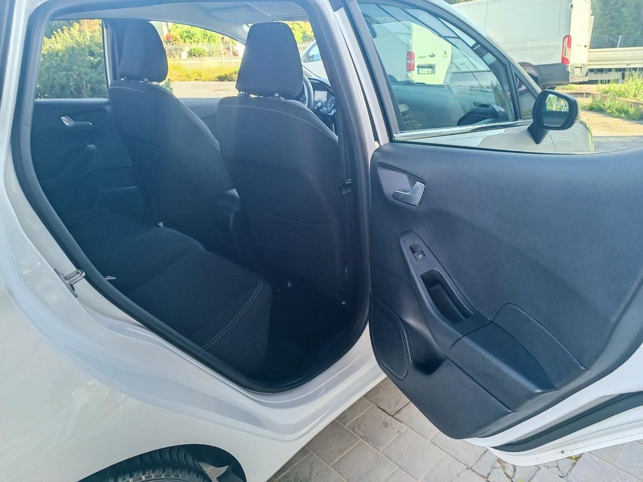 FORD Fiesta 1.1 75 CV GPL 5 porte Titanium - 23