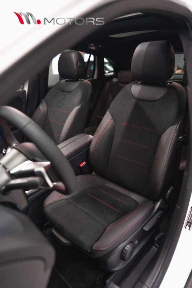 MERCEDES-BENZ GLA 200 D AUTOMATIC AMG LINE PREMIUM PLU - foto 29