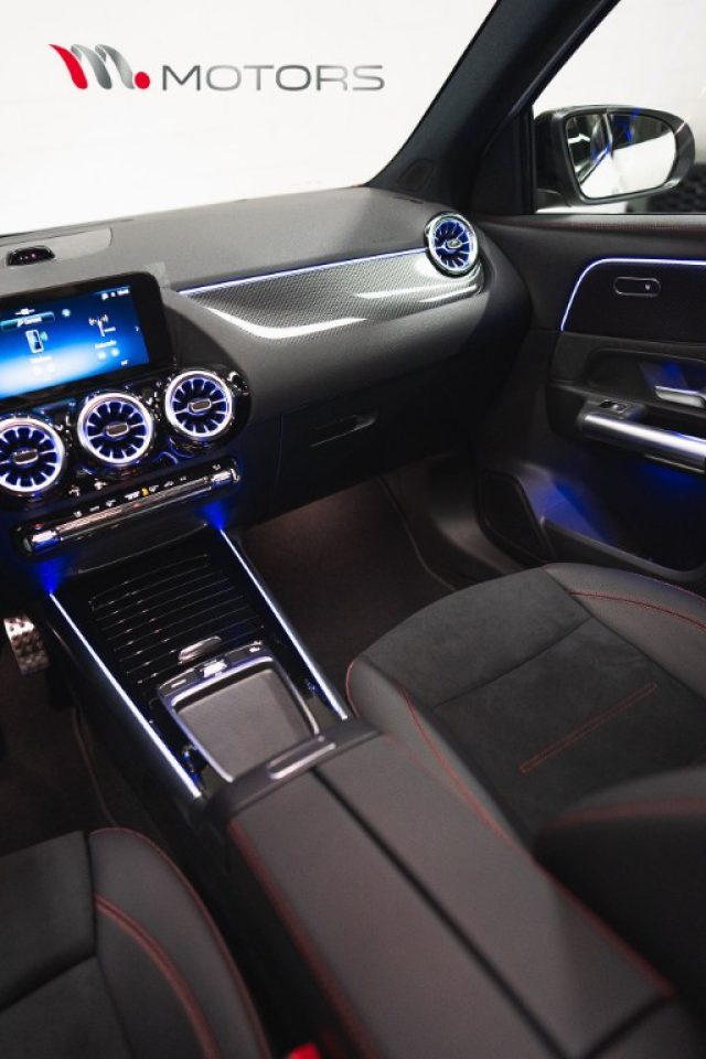 MERCEDES-BENZ GLA 200 D AUTOMATIC AMG LINE PREMIUM PLU - foto 33