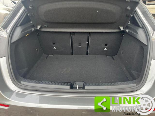 MERCEDES-BENZ A 200 AUTOMATIC 4MATIC SPORT - foto 26