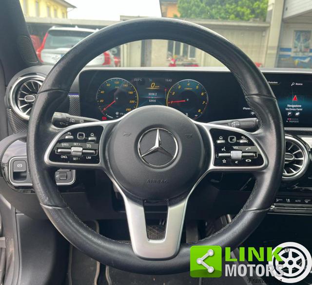 MERCEDES-BENZ A 200 AUTOMATIC 4MATIC SPORT - foto 11