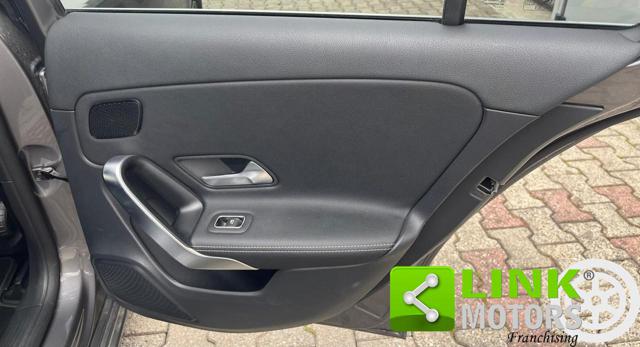 MERCEDES-BENZ A 200 AUTOMATIC 4MATIC SPORT - foto 25