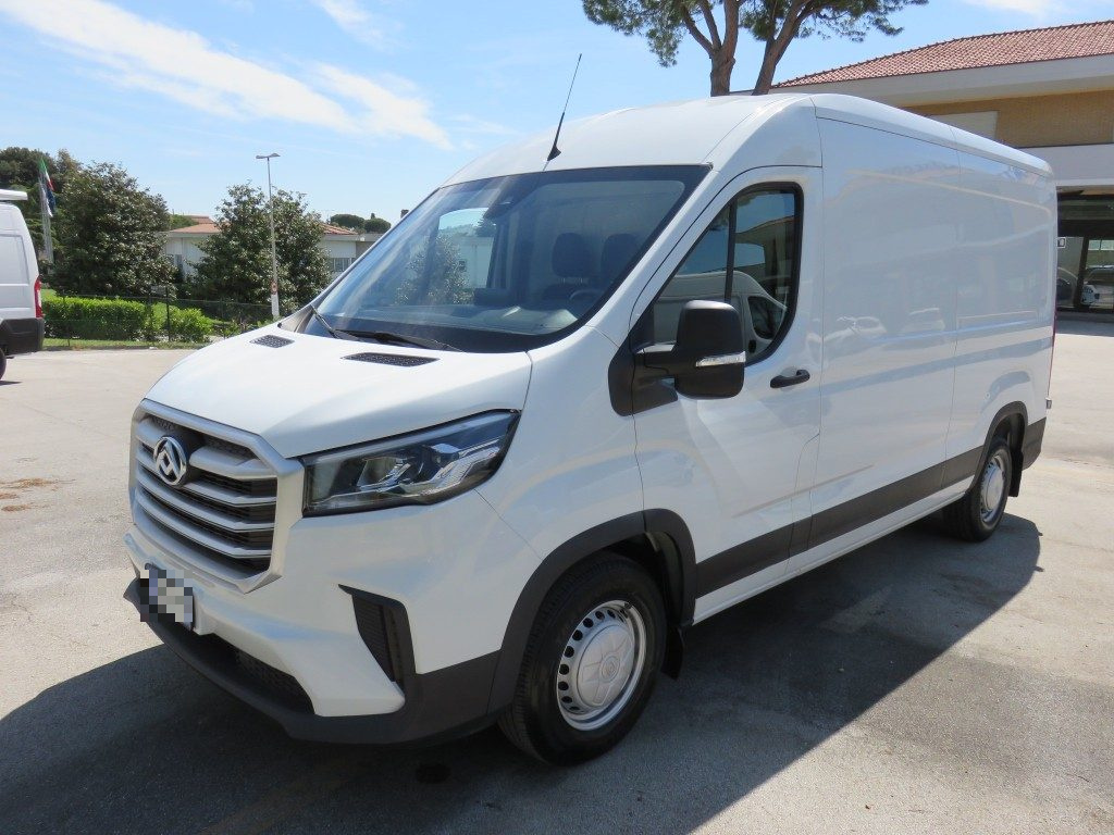 MAXUS Deliver 9