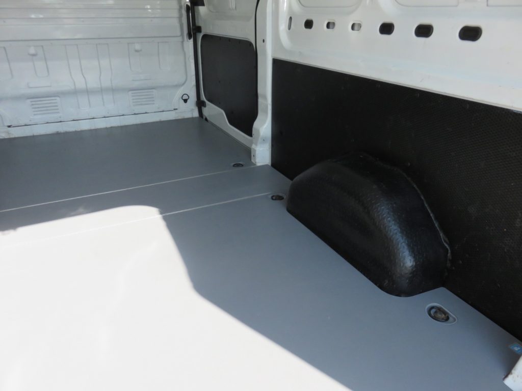 MAXUS Deliver 9