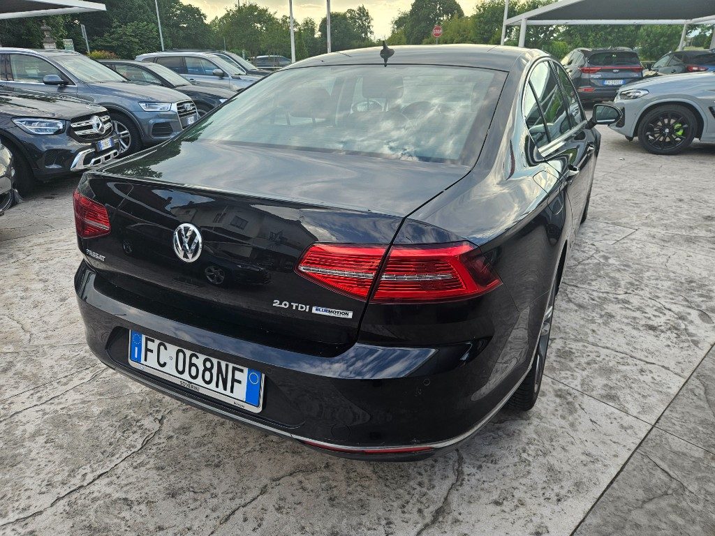 VOLKSWAGEN Passat Berlina TDI HIGHLINE BlueMotion Technology DSG - 7