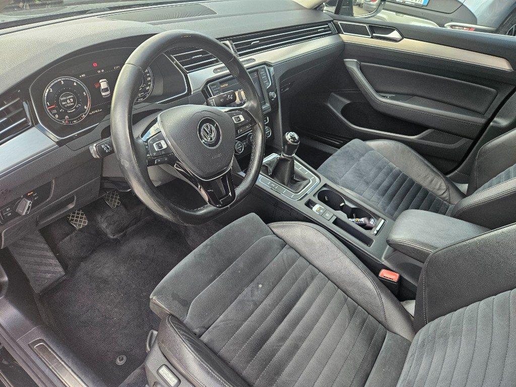 VOLKSWAGEN Passat Berlina TDI HIGHLINE BlueMotion Technology DSG - 6