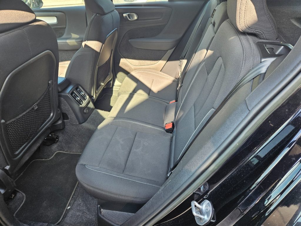 VOLVO XC40 T4 Geartronic Business plug-in - 14