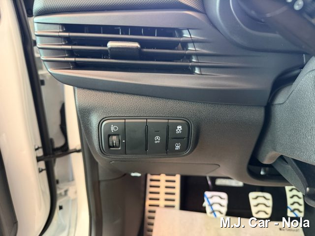 HYUNDAI BAYON 1.0 T-GDI MT BUSINESS BIANCA - foto 17