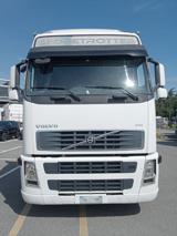 VOLVO FH480 TRATTORE CON IMPIANTO IDRAULICO