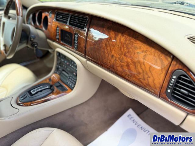 JAGUAR XKR 4.0 R BRITISH GREEN INTERNO MAGN - foto 16