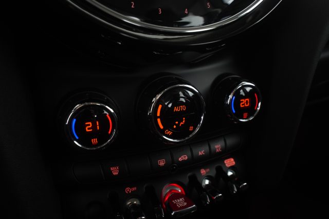 MINI MINI 5 PORTE  1.5 COOPER ESSENTIAL 5  - foto 19