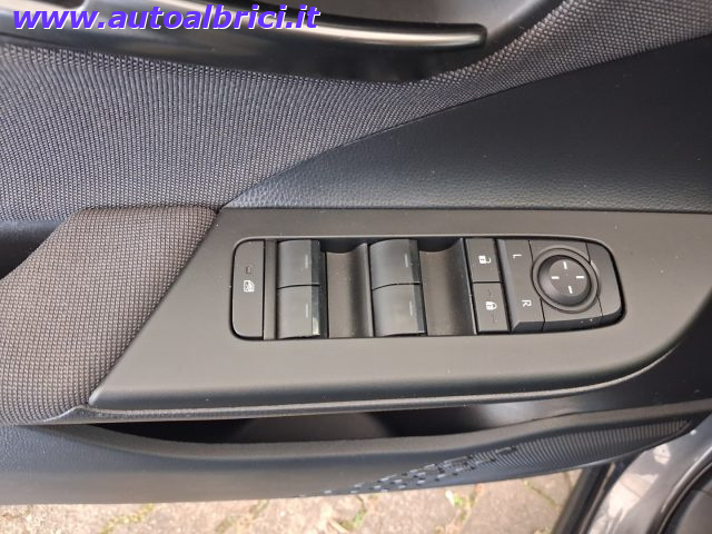 TOYOTA C-HR 1.8 HV ACTIVE - foto 14