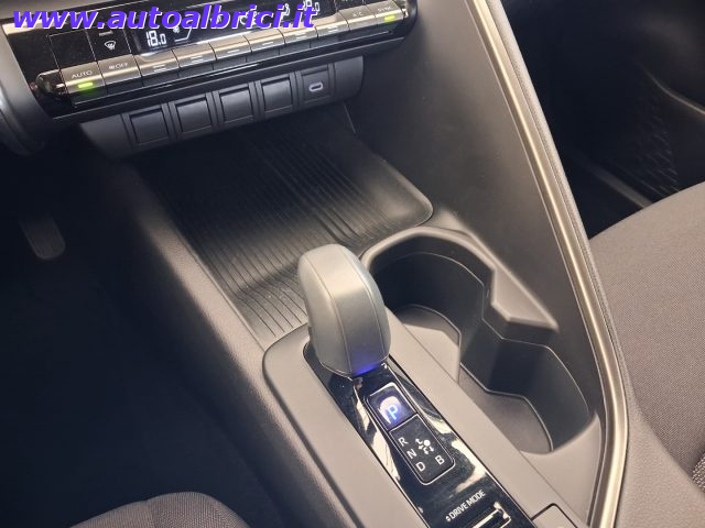 TOYOTA C-HR 1.8 HV ACTIVE - foto 28