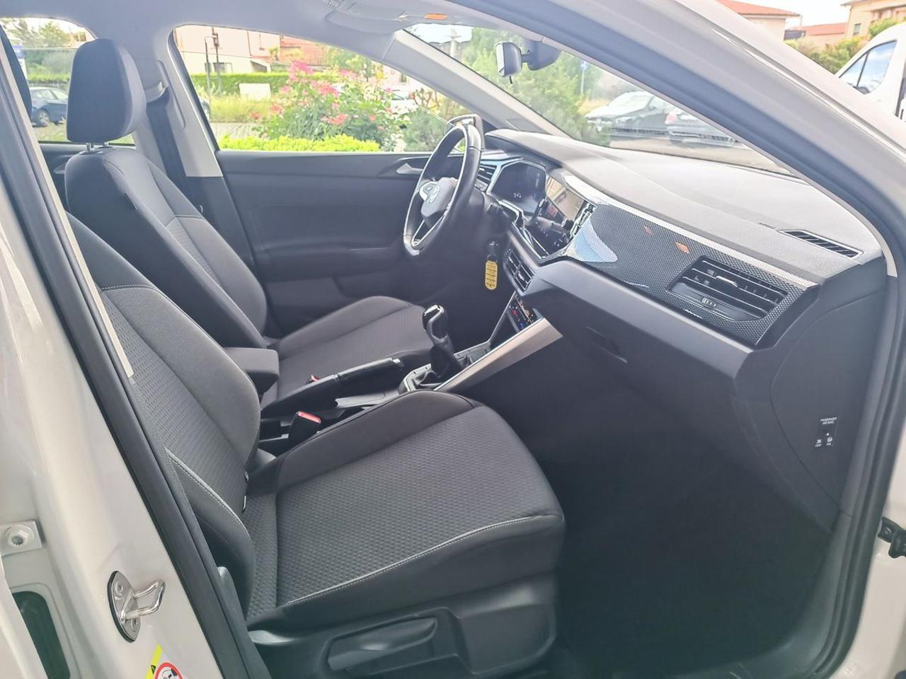 VOLKSWAGEN Polo 1.0 TSI Life - 16