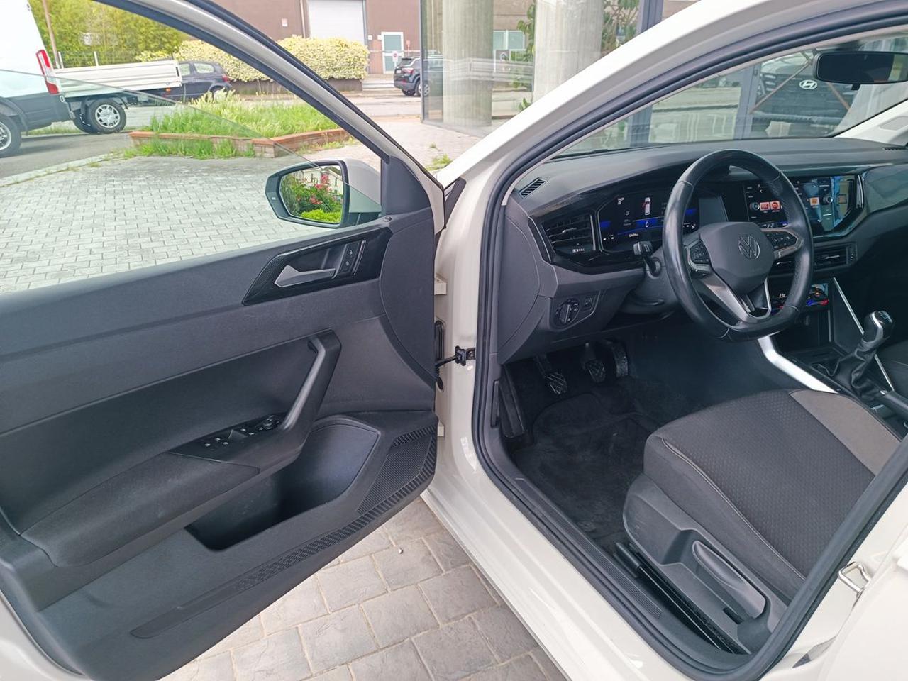 VOLKSWAGEN Polo 1.0 TSI Life - 6