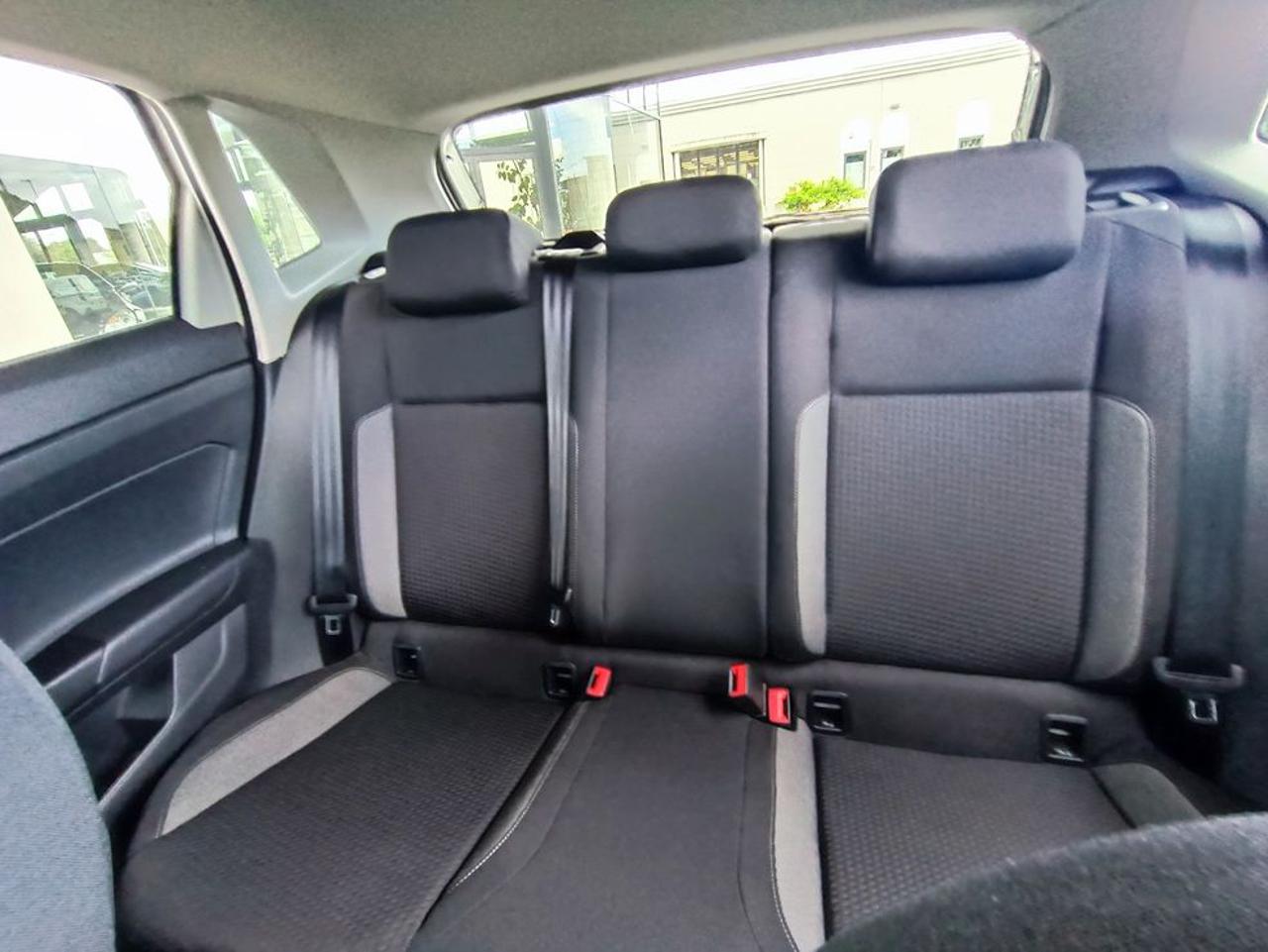 VOLKSWAGEN Polo 1.0 TSI Life - 5
