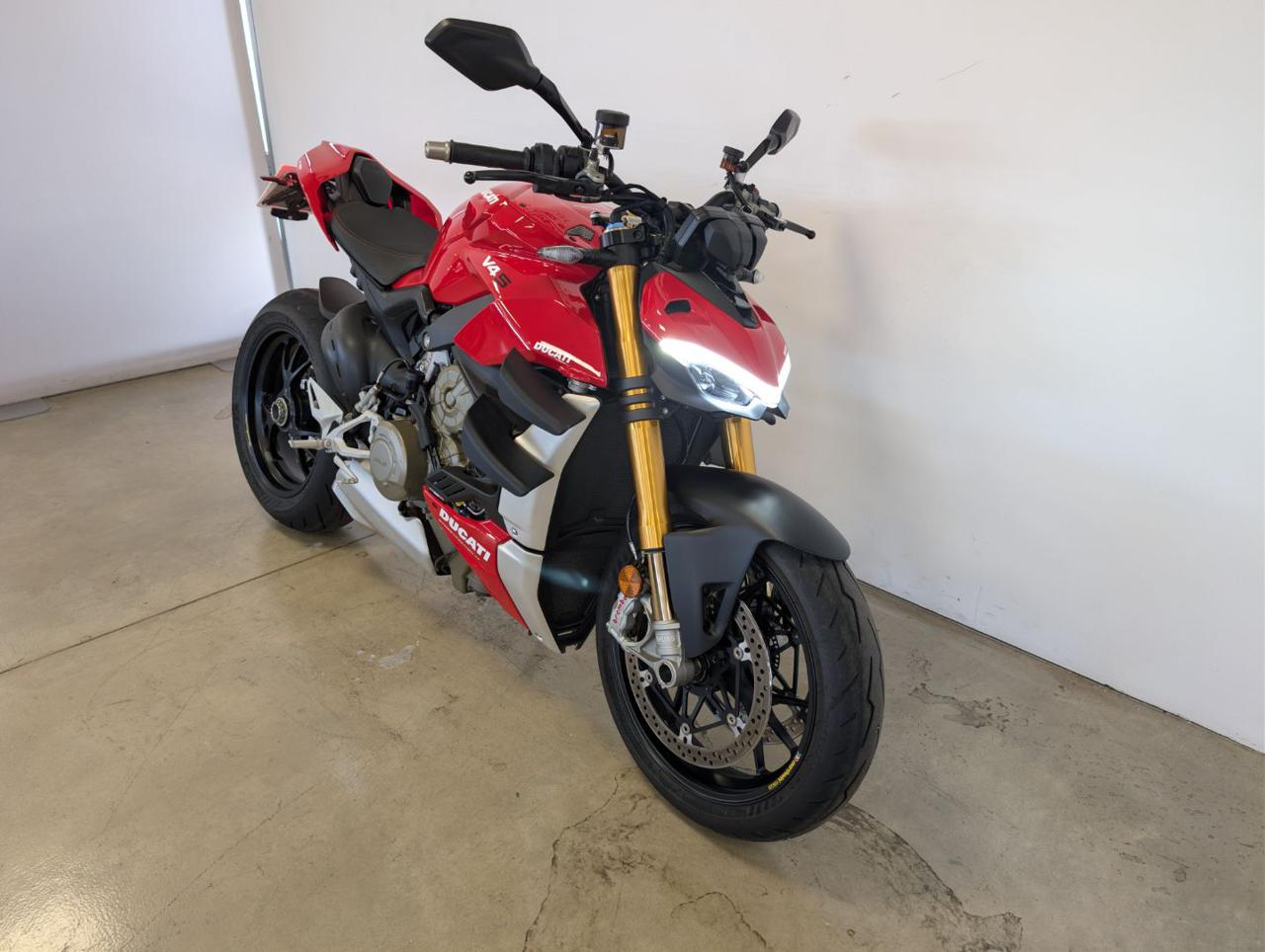 immagine usato DUCATI Streetfighter V4 S RED